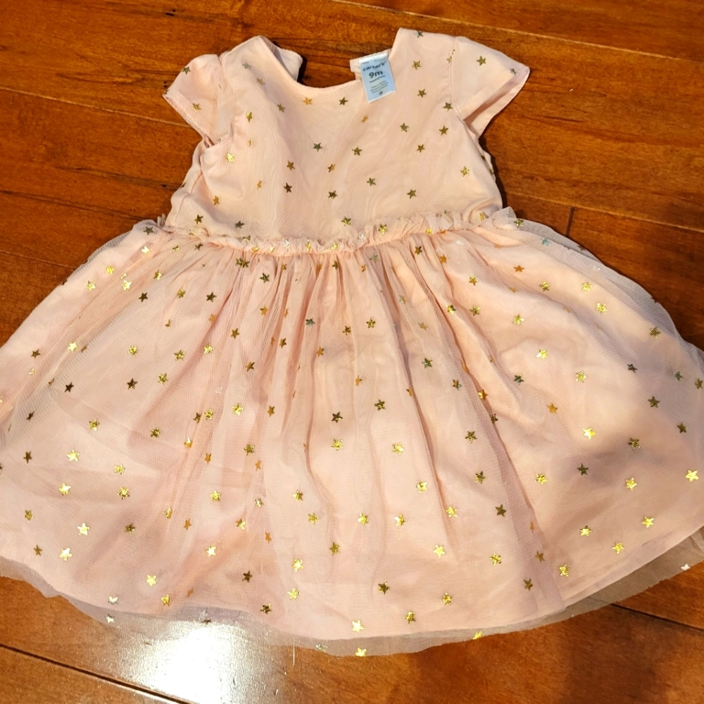 9M carters start tulle dress. Excellent condition